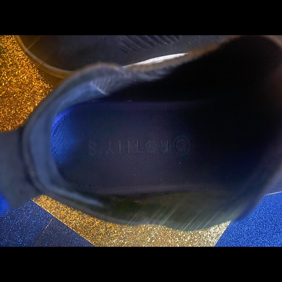 ROTHY'S BLACK HIGH-TOP SLIP-ON Sneakers LUX RARE - Picture 12 of 14